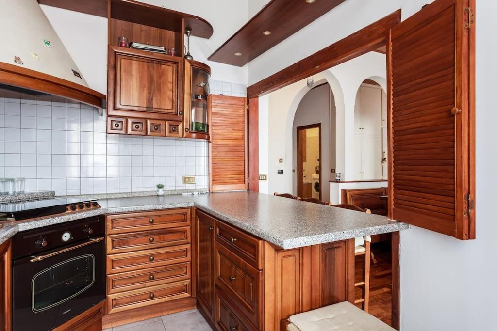 Tonyman Apartment 1 Болонья Экстерьер фото